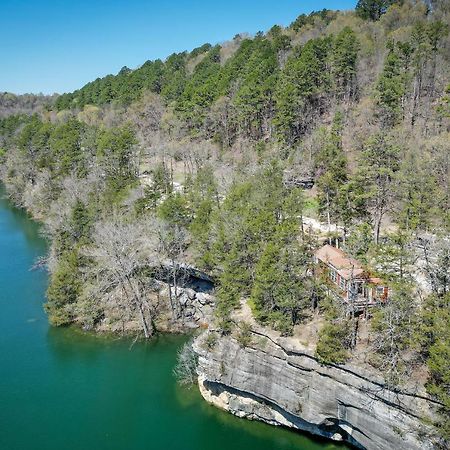 Cliffside Eureka Springs Cabin With Beaver Lake View Exteriér fotografie